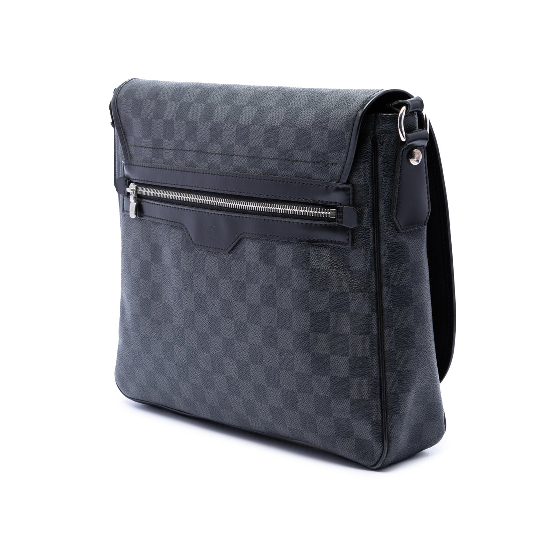Louis Vuitton Damier Graphite Daniel MM