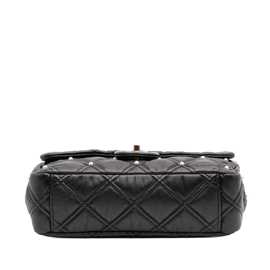 Medium Quilted Lambskin Pearl Studs Flap Black - Gaby Paris