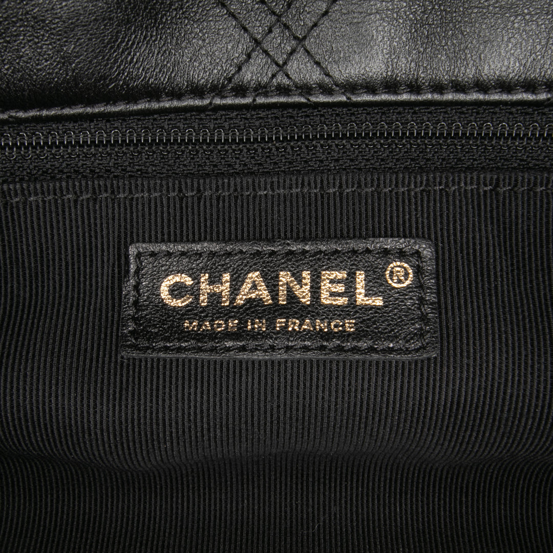Medium Quilted Lambskin Pearl Studs Flap Black - Gaby Paris