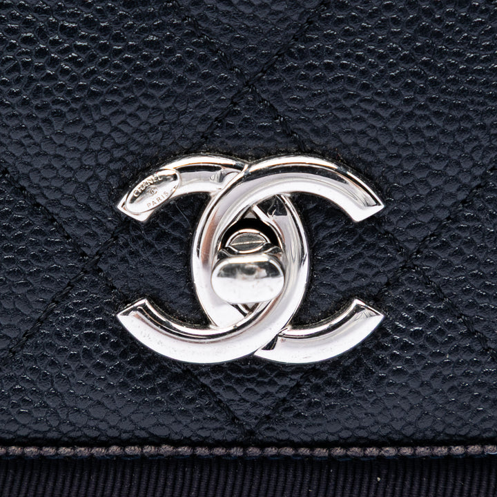 Chanel CC Bicolor Matelassé Caviar et Grosgrain anse supérieure à rabat