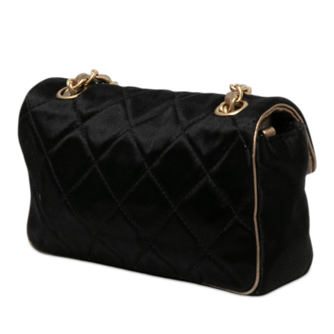 Chanel Matelassé à rabat Extra Mini Noir – vue 2 – GABY PARIS