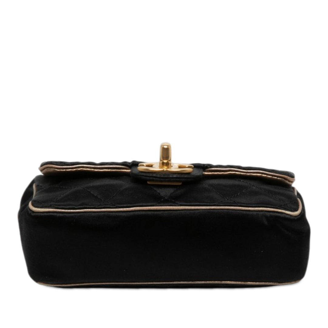 Chanel Matelassé à rabat Extra Mini Noir – vue 3 – GABY PARIS