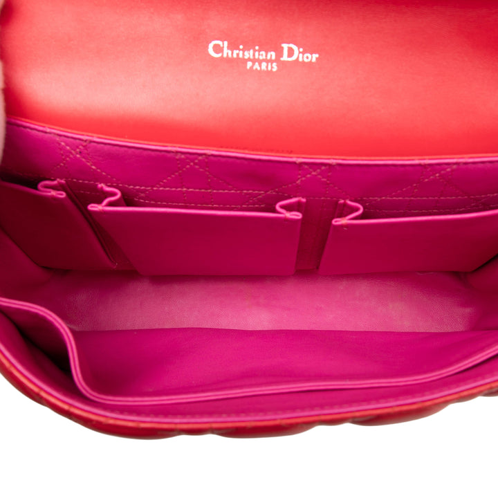 Dior Medium Cuir d’agneau Cannage Miss Dior à rabat