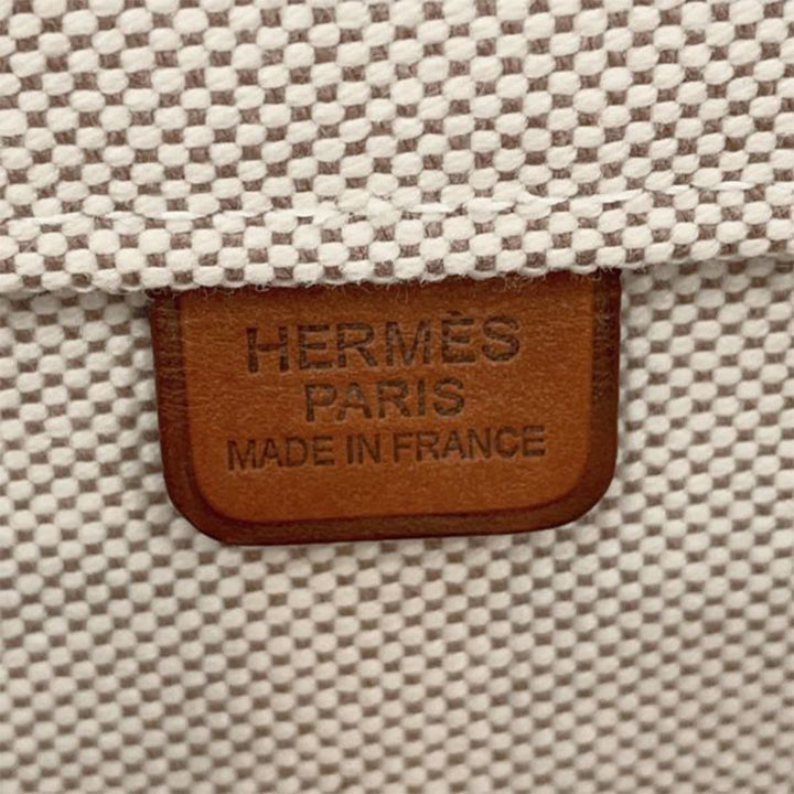 Hermès Toile H Plume Quadrige au Fil Steeple 31 – GABY PARIS Authentique