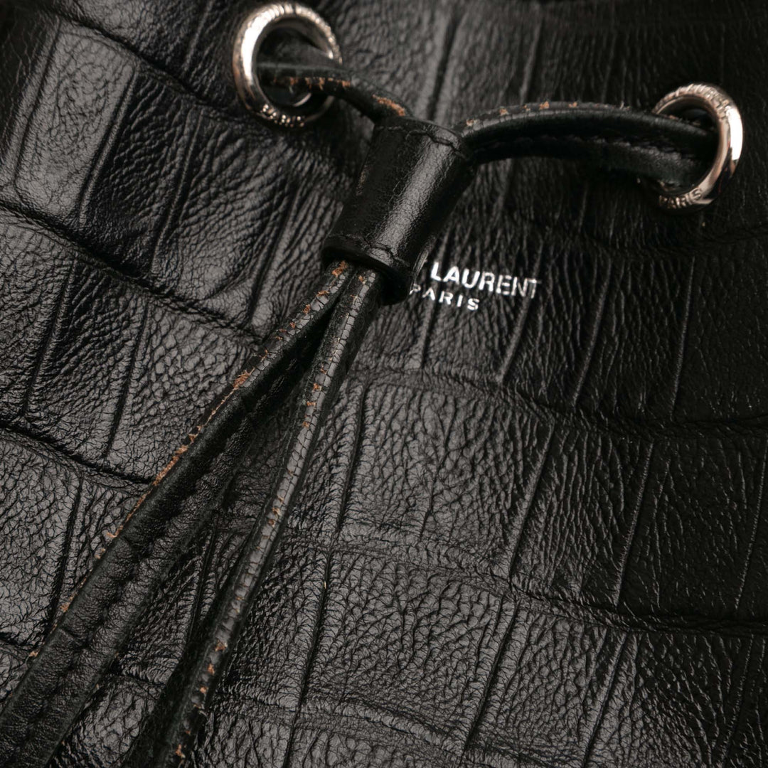 Saint Laurent Crocodile embossé Cuir de veau Emmanuelle Bucket Sac