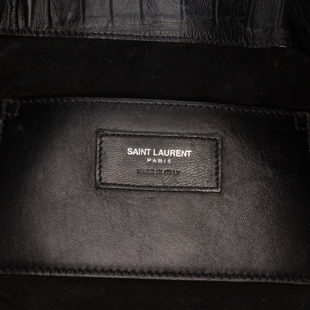 Saint Laurent Crocodile embossé Cuir de veau Emmanuelle Bucket Sac