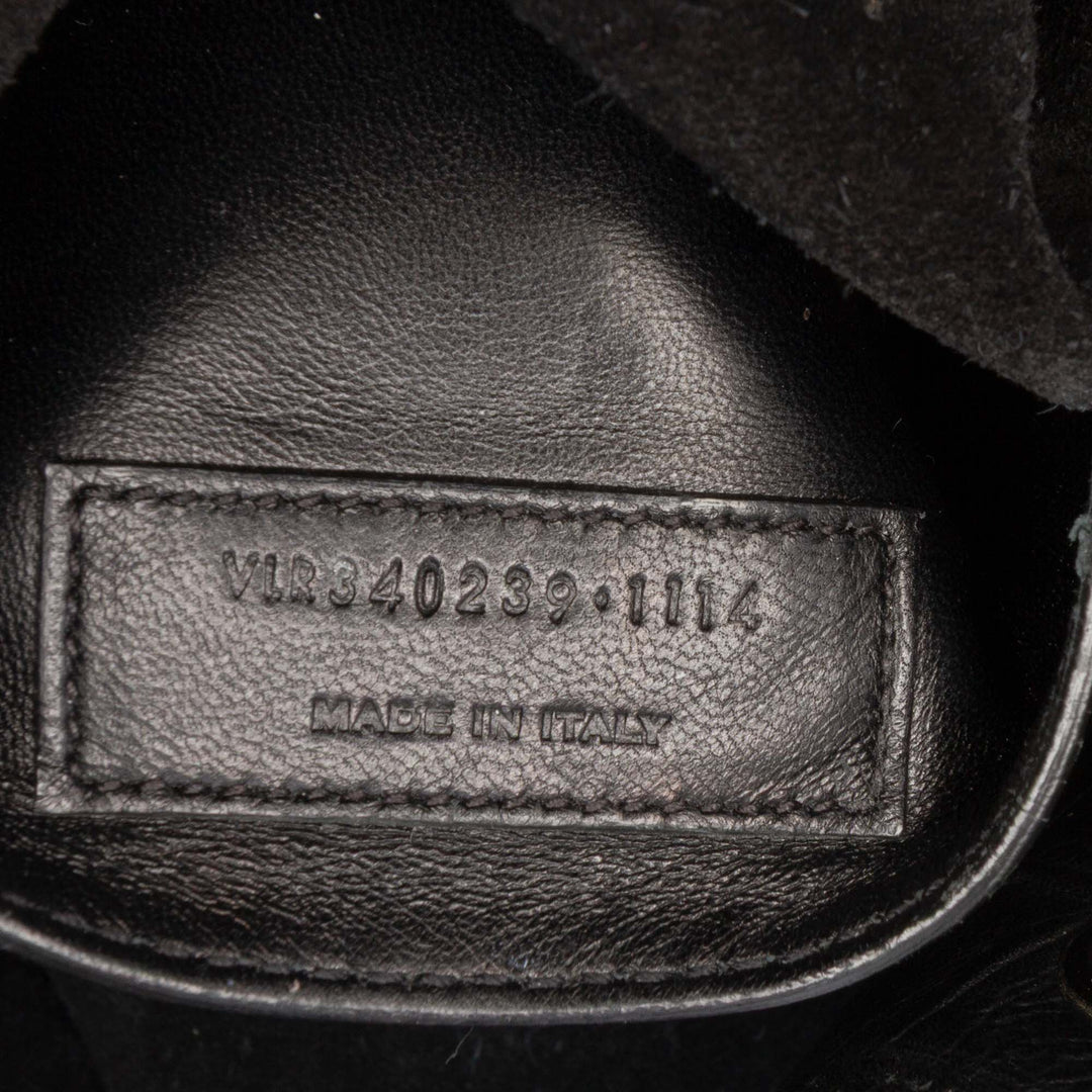 Saint Laurent Crocodile embossé Cuir de veau Emmanuelle Bucket Sac