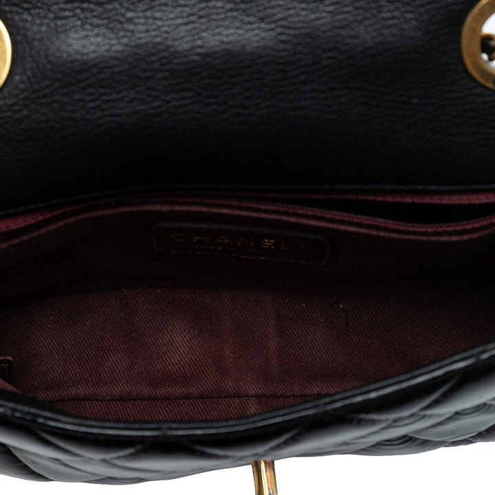 Chanel Paris-Salzburg Small Cuir verni et Cuir de chèvre CC Œillets à rabat