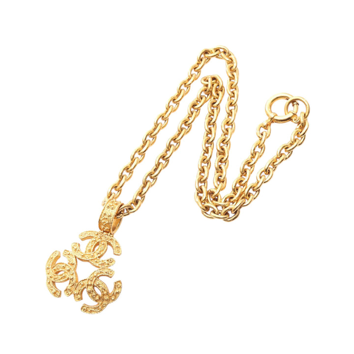 Chanel plaqué Triple CC Pendant Collier