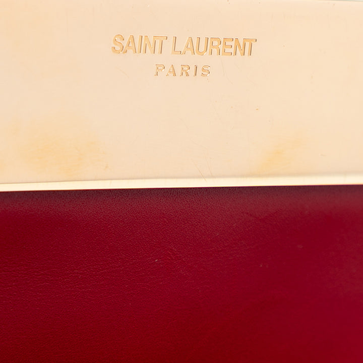Saint Laurent Smooth Cuir de veau Courtney à rabat Pochette