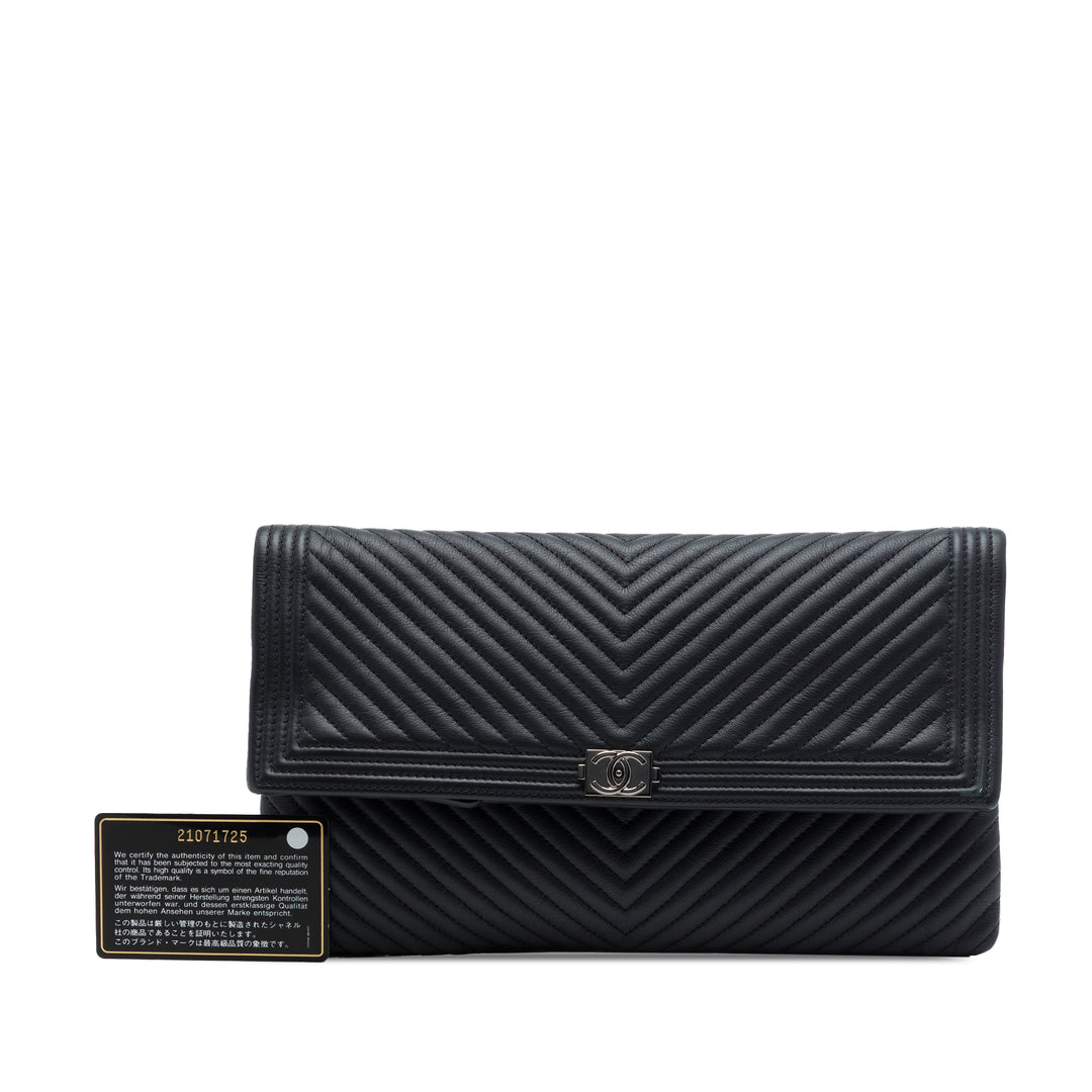 Chanel Chevron Cuir de veau CC Beauty Boy Foldover Pochette