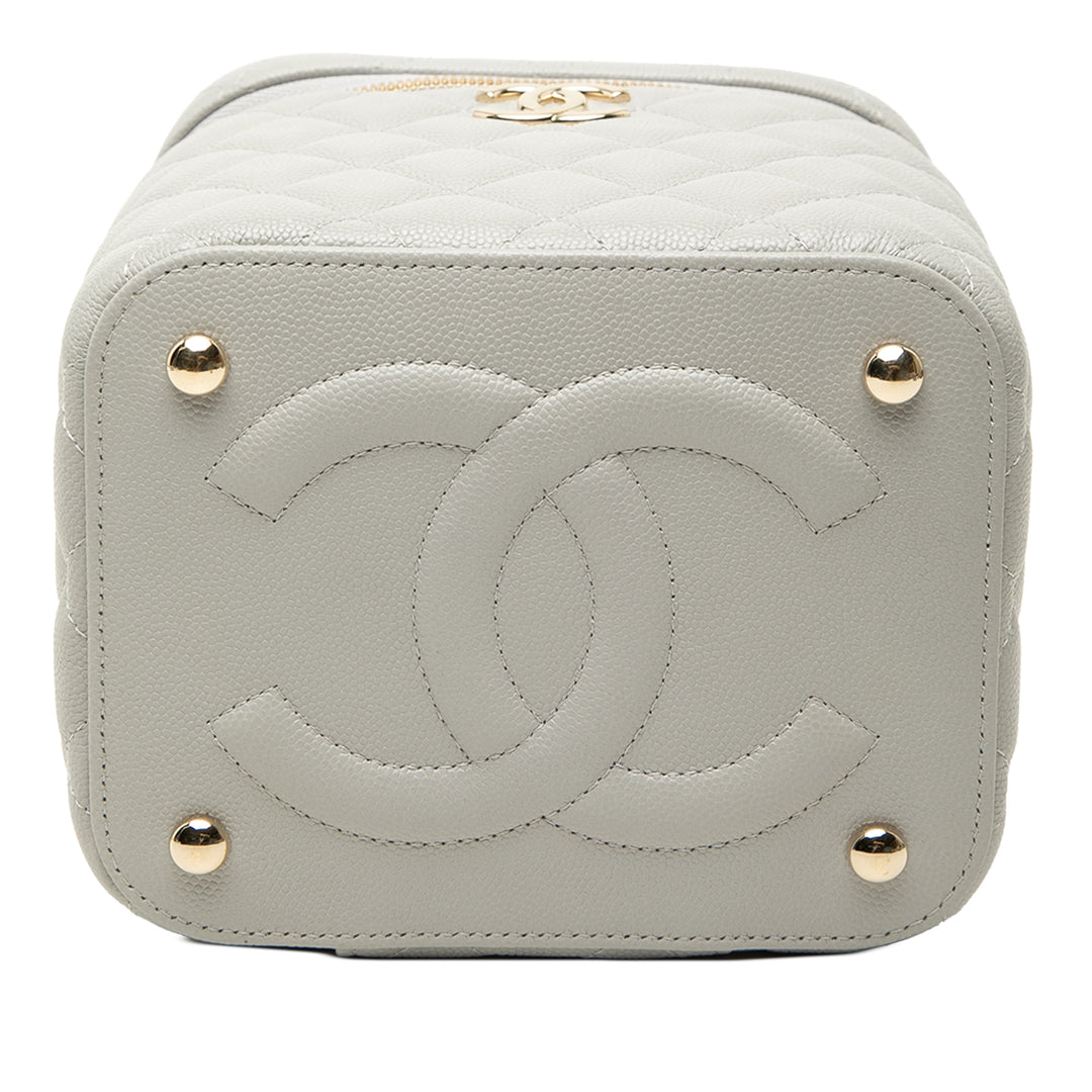 CC Vanity avec chaîne Petit Cuir caviar Gris