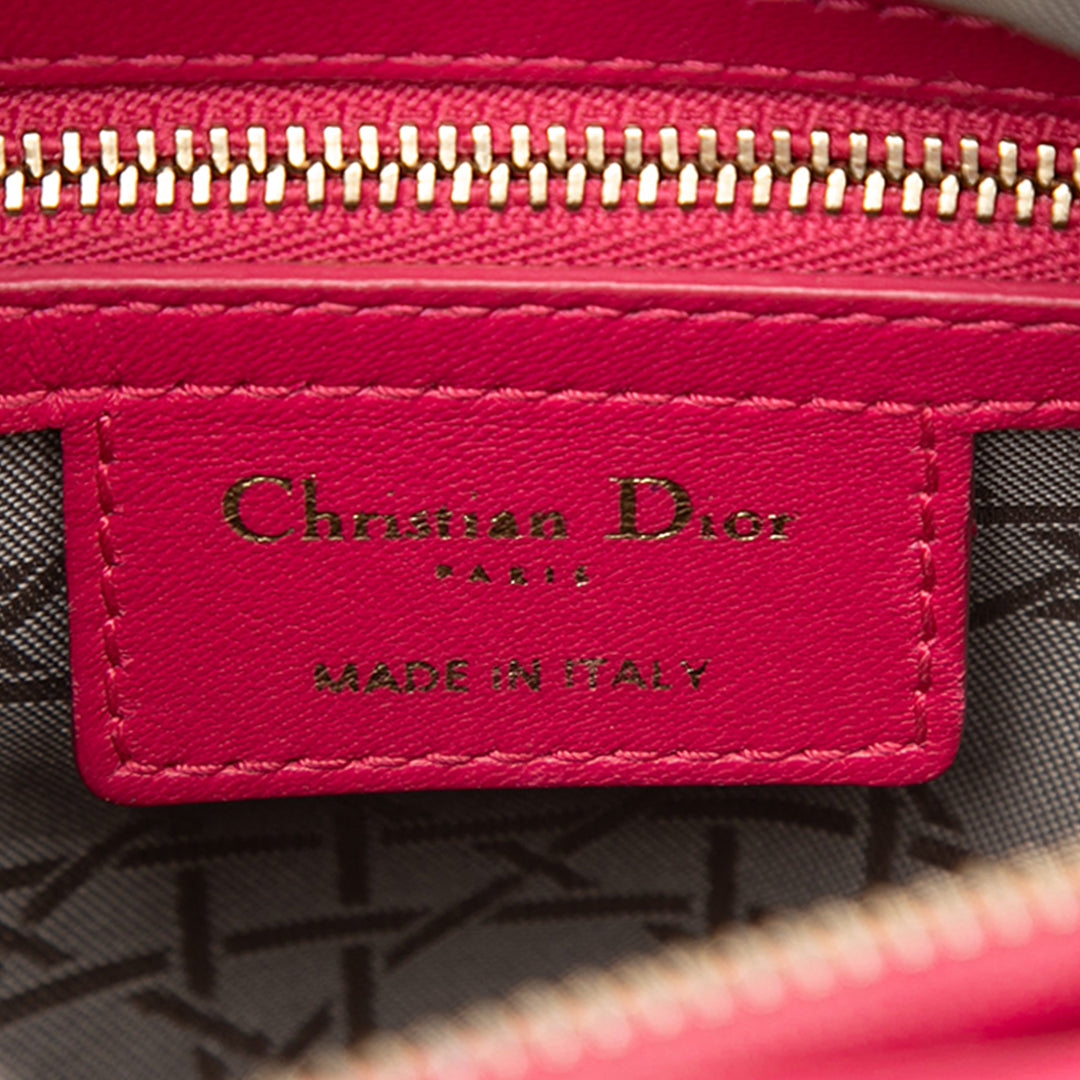 Dior Medium Cuir d’agneau Cannage Lady Dior