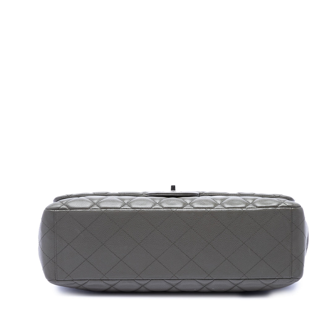 Chanel Classic Rabat simple Maxi Cuir caviar