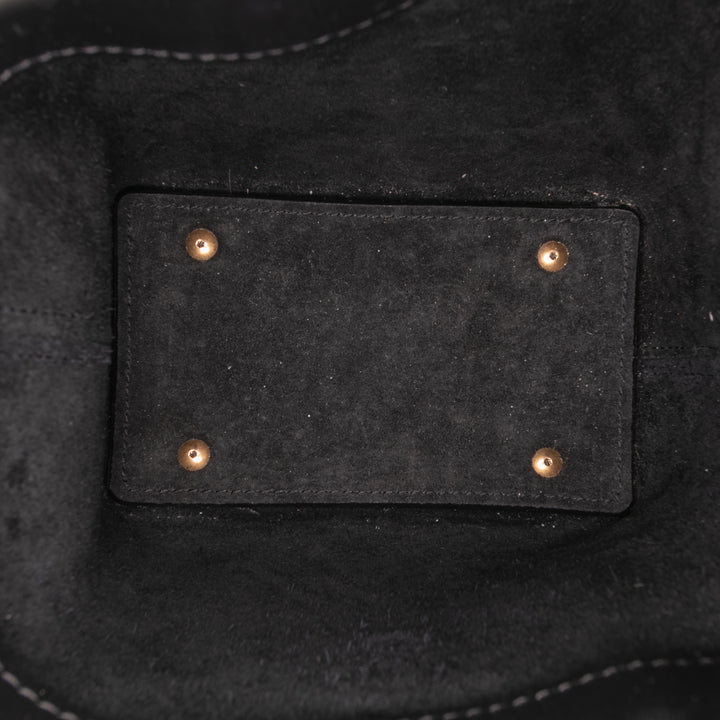 Saint Laurent Mini Shiny Cuir de veau Le 37 Bucket Bag Noir – GABY PARIS Authentique