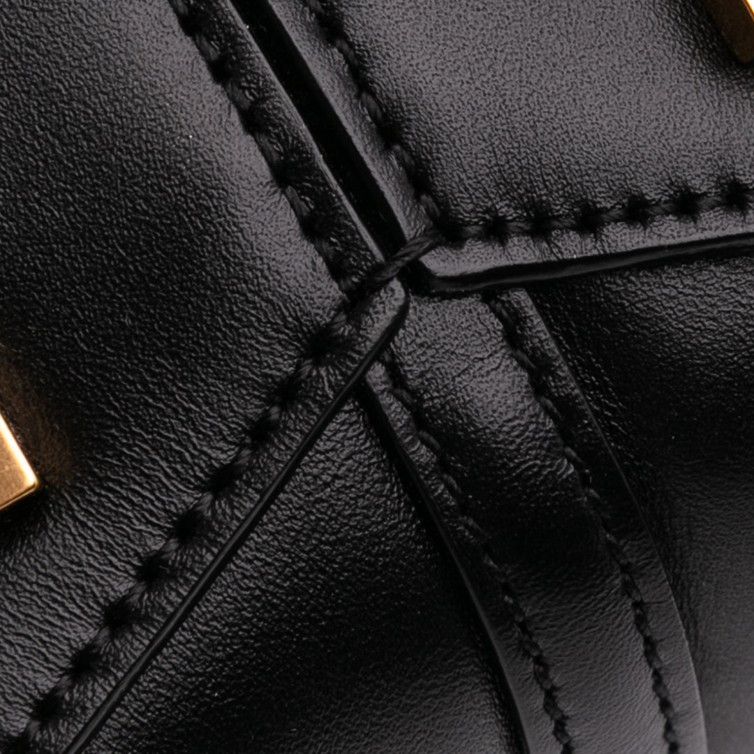 Saint Laurent Mini Shiny Cuir de veau Le 37 Bucket Bag Noir – GABY PARIS Authentique