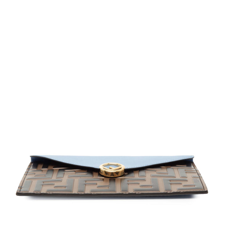 Fendi Zucca embossé Cuir Envelope Pochette