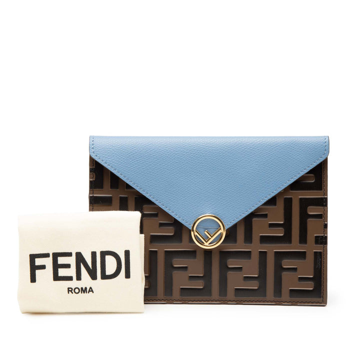 Fendi Zucca embossé Cuir Envelope Pochette