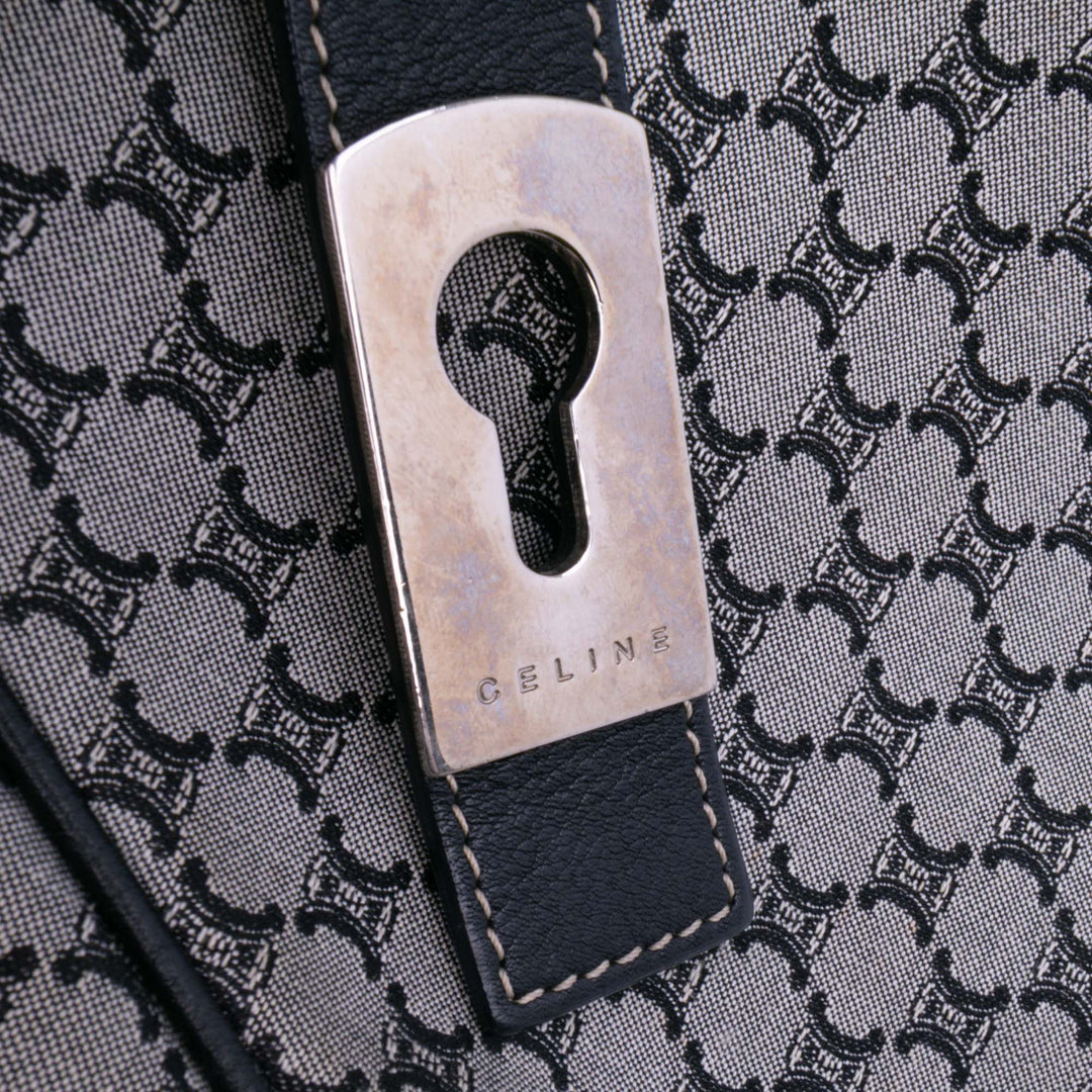 Celine Macadam Toile Sac bandoulière Gris – GABY PARIS Authentique