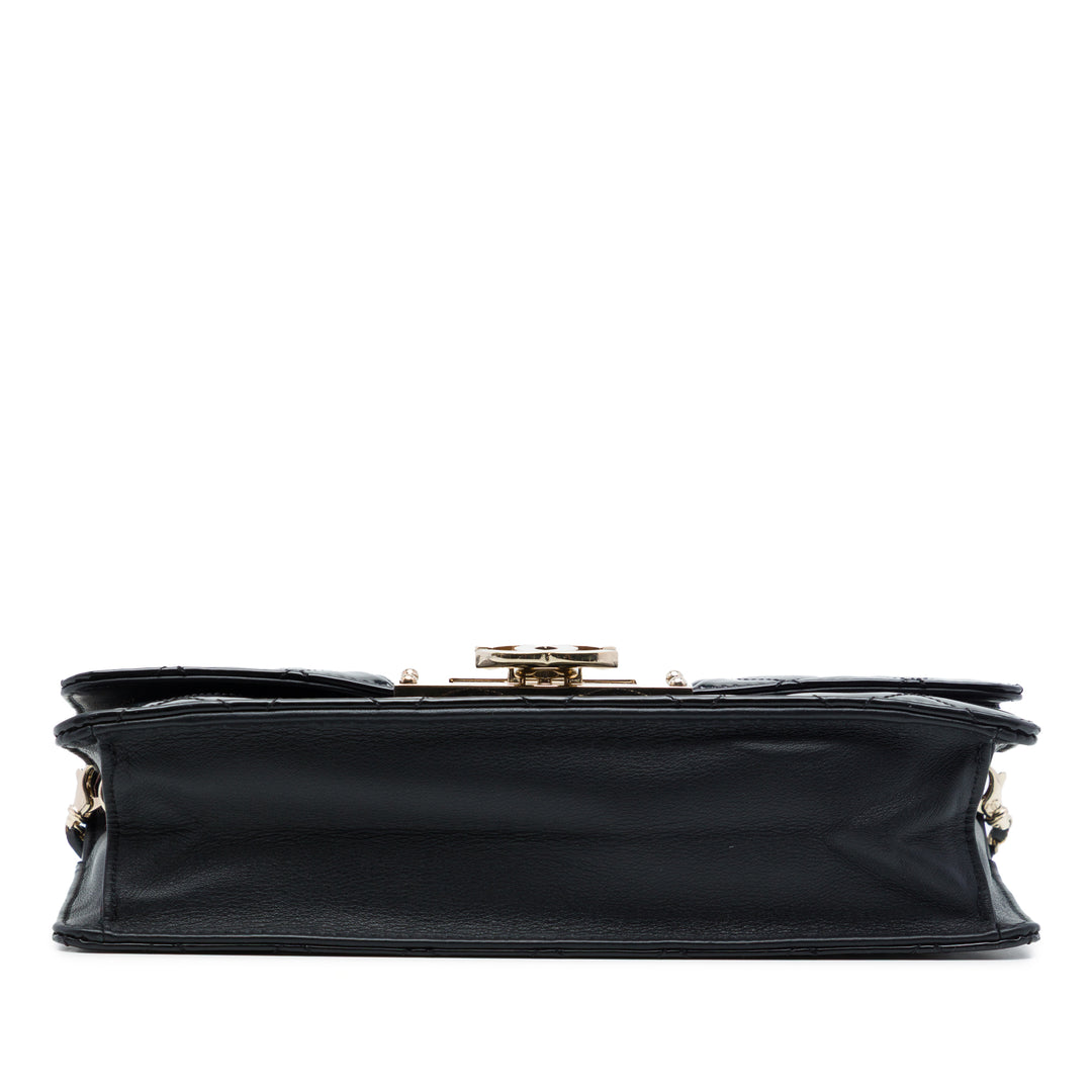 Matelassé Golden Class East West Wallet on Chain Noir