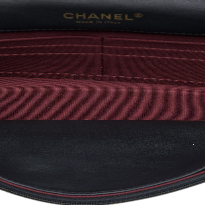 Matelassé Golden Class East West Wallet on Chain Noir