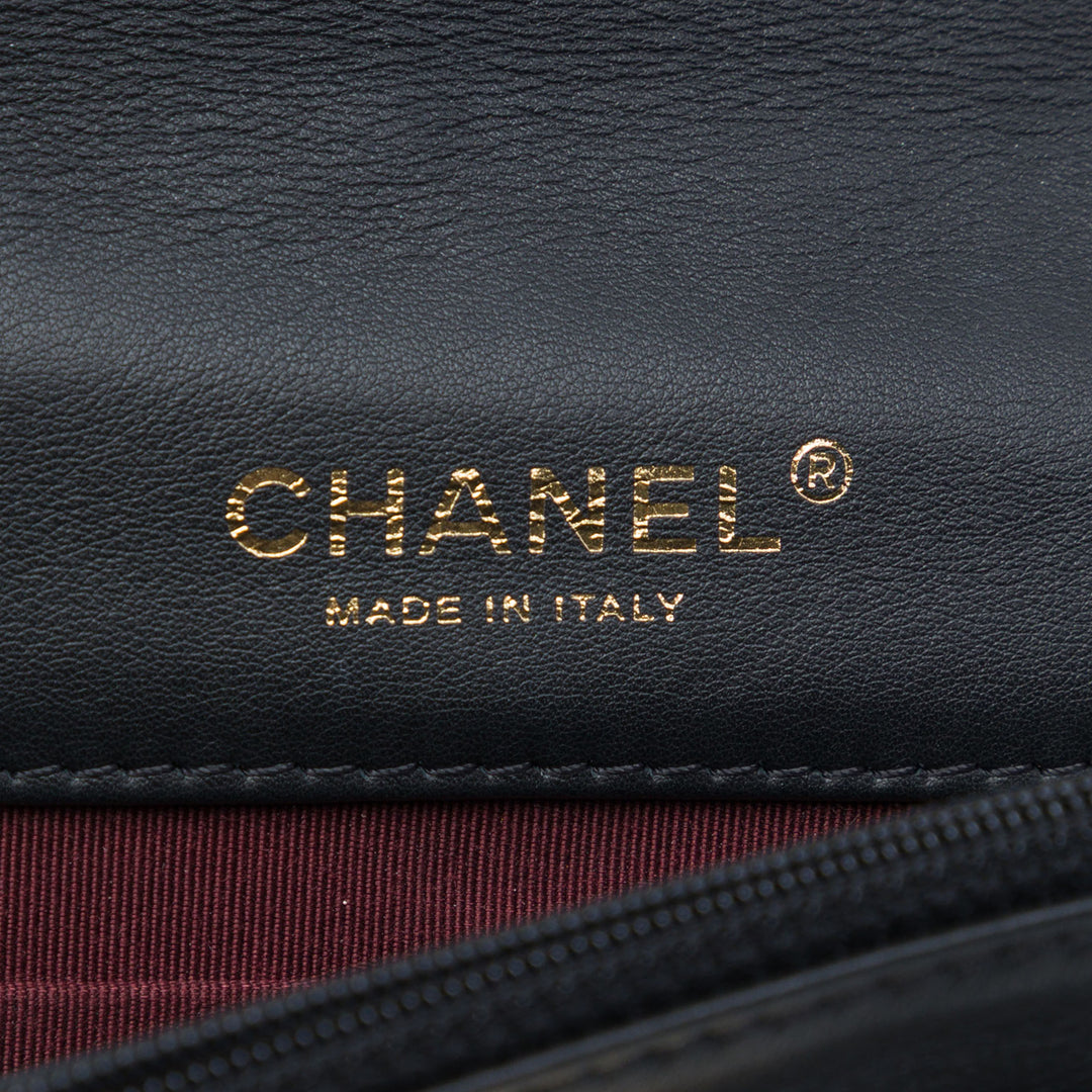 Matelassé Golden Class East West Wallet on Chain Noir