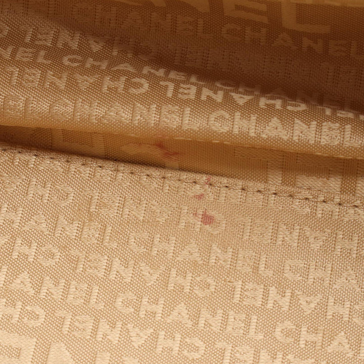 Chanel Executive Cerf Cabas Moyen Beige – vue 3 – GABY PARIS