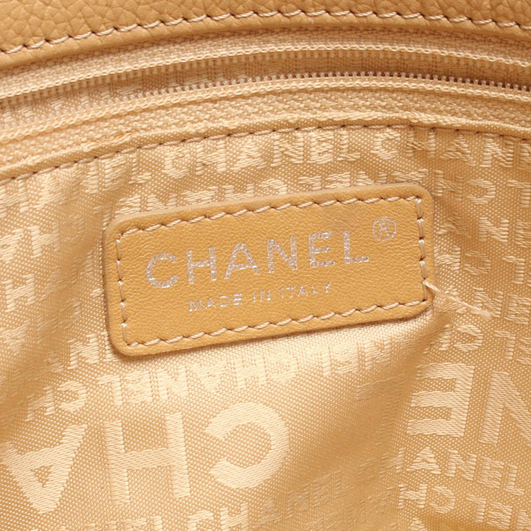 Chanel Executive Cerf Cabas Moyen Beige – vue 6 – GABY PARIS