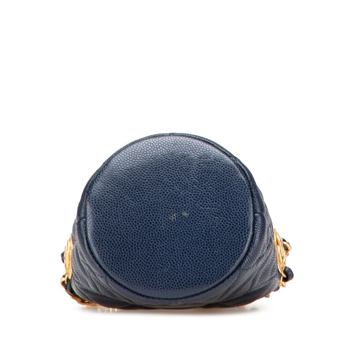 Chanel Matelassé Medallion Charms Sac à cordon seau Mini Cuir caviar