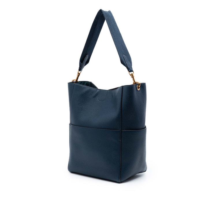 Celine Medium Soft Cuir de veau grainé Seau Sangle Bucket Sac