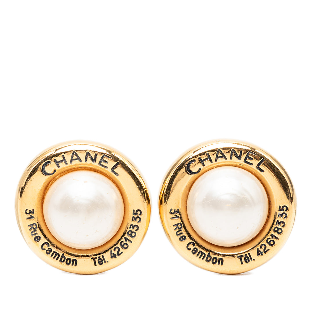 Chanel plaqué Perles fantaisie 31 Rue Cambon Rond Clip On Boucles d’oreilles