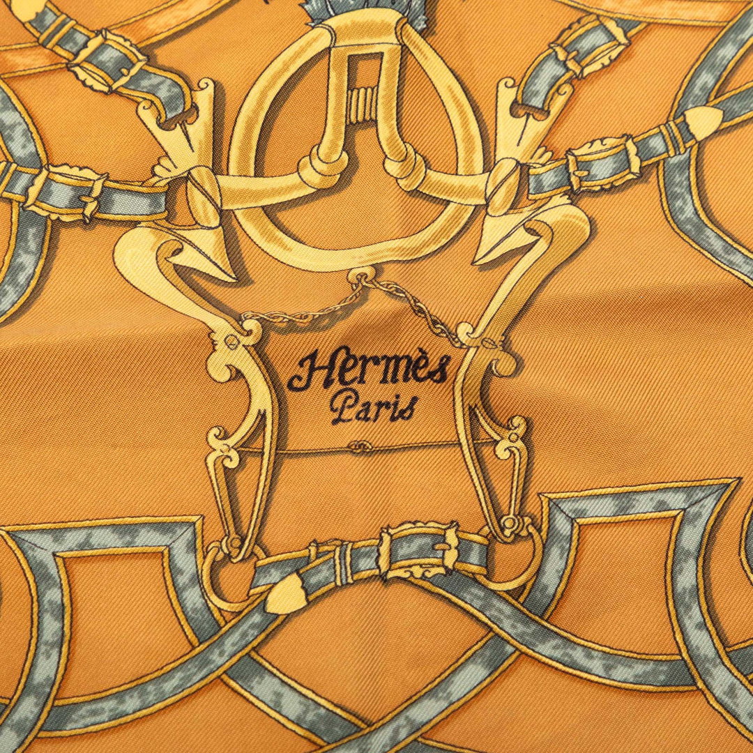 Hermès L Instruction Du Roy Soie Foulard 42