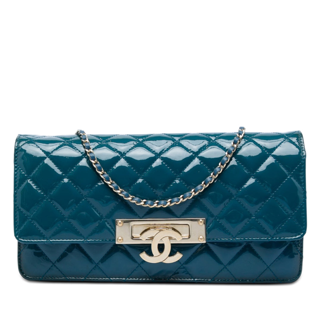 Chanel Matelassé Golden Class East West Wallet on Chain Cuir