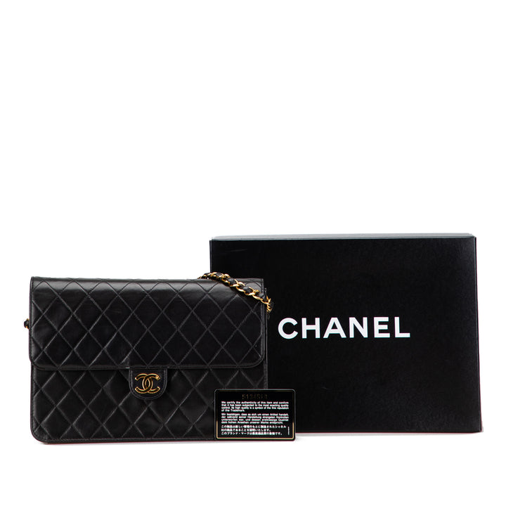 Chanel Medium CC Quilted Cuir d’agneau Simple rabat Noir