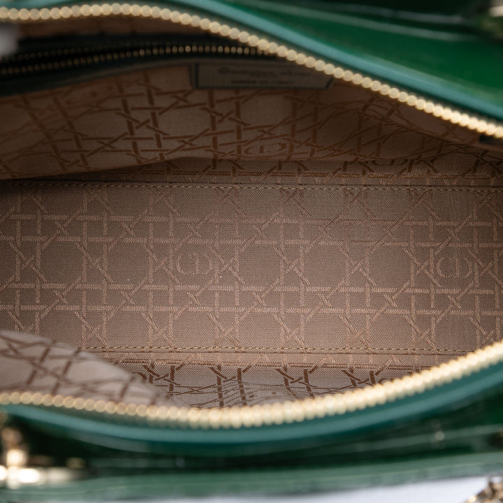Dior Large Cuir verni Cannage Lady Dior