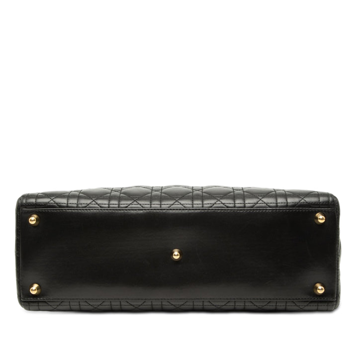 Dior Large Cuir d’agneau Cannage Lady Dior