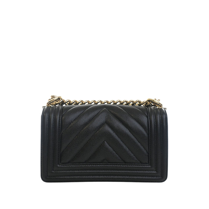 Chanel Small Chevron Caviar Boy à rabat