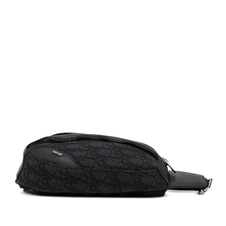 Oblique Scarab Sling Black - Gaby Paris