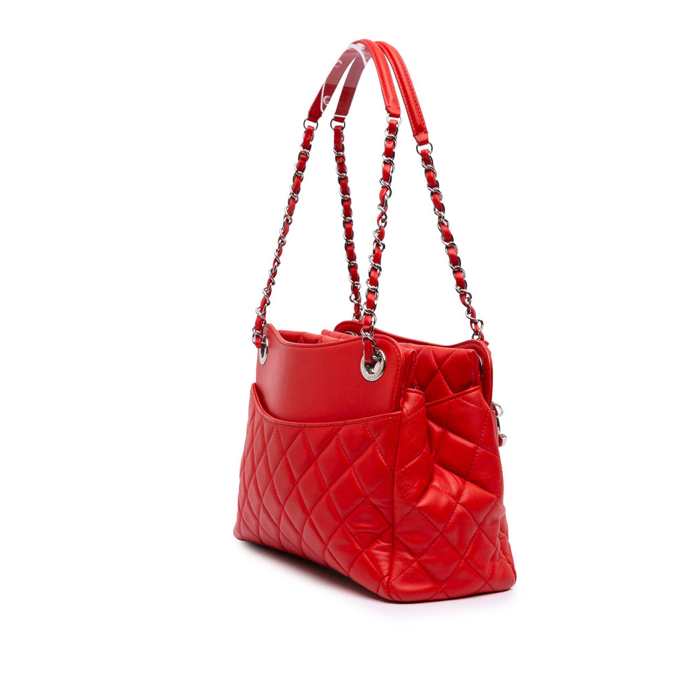 Quilted Lambskin 7 Tote Red - Gaby Paris