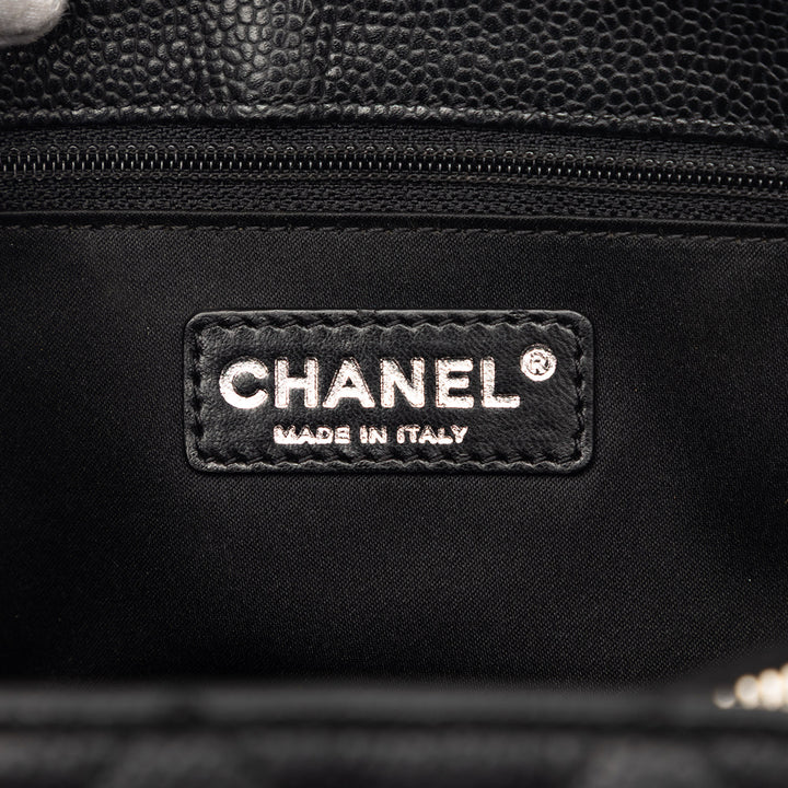 Chanel Caviar Grand Shopping Cabas