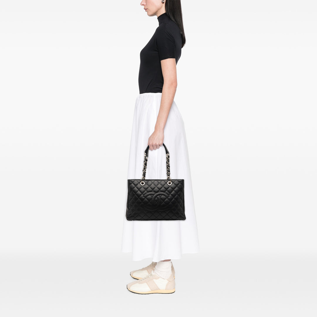 Chanel Caviar Grand Shopping Cabas