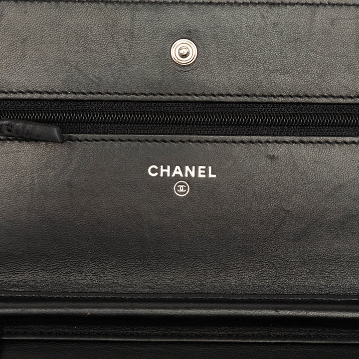Chanel CC Matelassé Wallet on Chain Cuir d'agneau