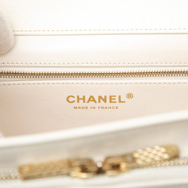 Chanel Matelassé Business Affinity à rabat Moyen Cuir caviar Blanc – vue 5 – GABY PARIS