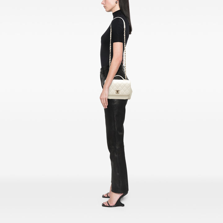 Chanel Matelassé Business Affinity à rabat Moyen Cuir caviar Blanc – vue 6 – GABY PARIS