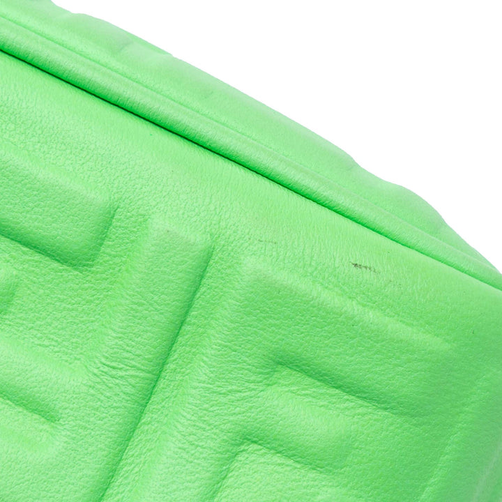 Fendi Sac porté épaule Zucca embossé Chaîne Midi Baguette Vert – vue 4 – GABY PARIS