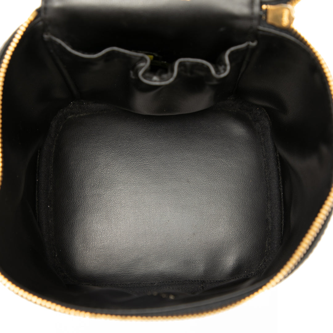Chanel CC Caviar Vanity Bag Noir – GABY PARIS Authentique