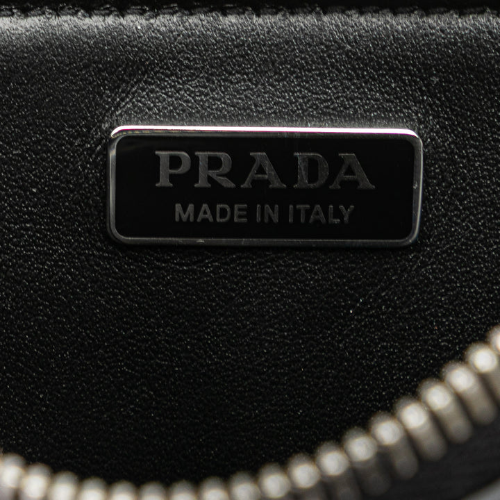 Mini Spazzolato Leather Triangle Chain Crossbody Black - Gaby Paris