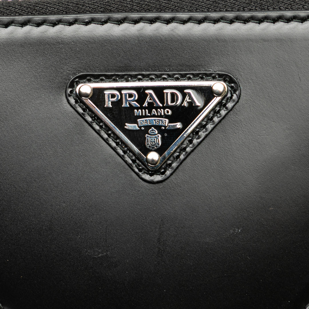 Mini Spazzolato Leather Triangle Chain Crossbody Black - Gaby Paris
