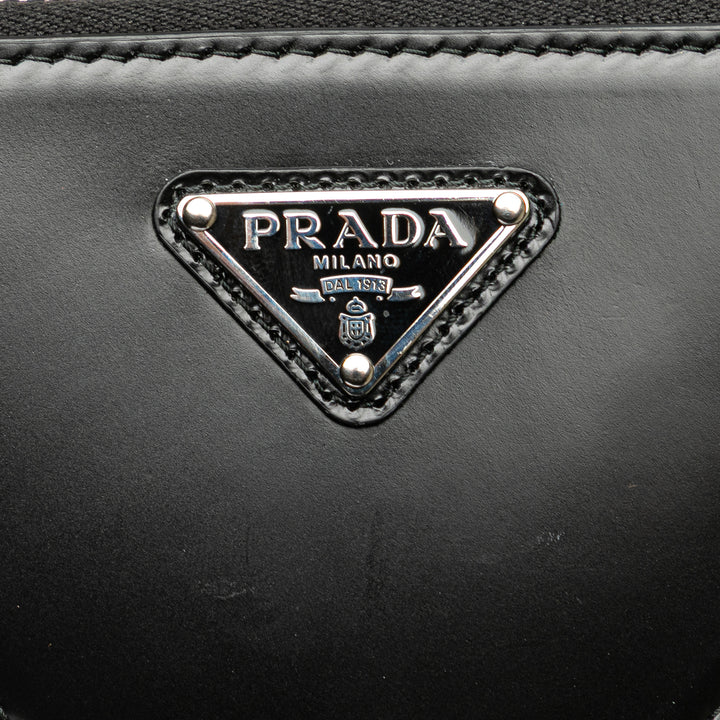 Mini Spazzolato Leather Triangle Chain Crossbody Black - Gaby Paris