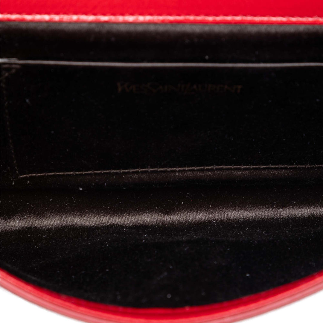 Saint Laurent Small Textured Cuir verni Belle De Jour Pochette